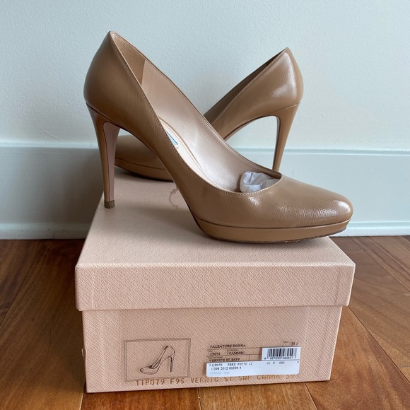 Prada Saffiano Leather Platform Pumps, Size 39.5 - Picture 16 of 16